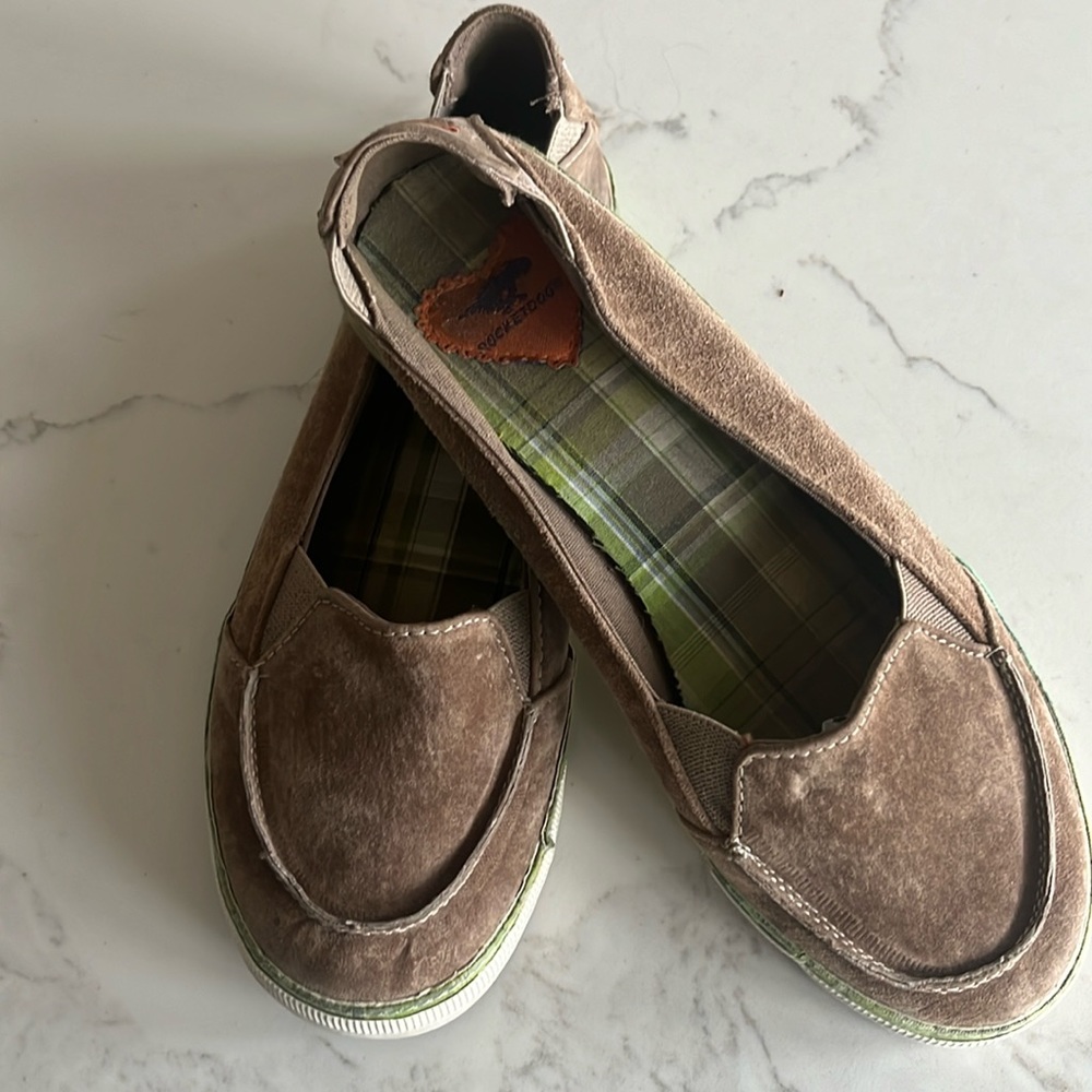 Size 7.5 like new Rocketdogs flats